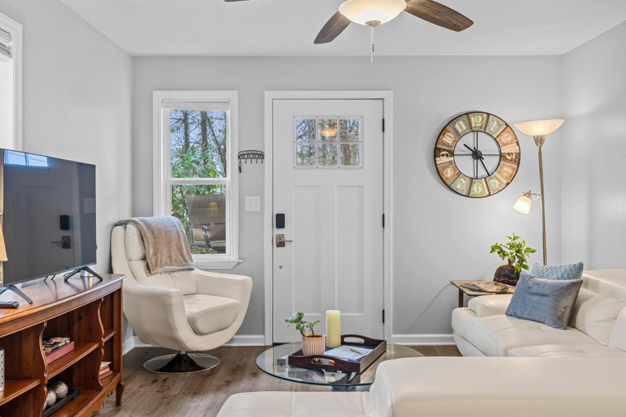 The Bamboo Bungalow Hendersonville Bagian luar foto