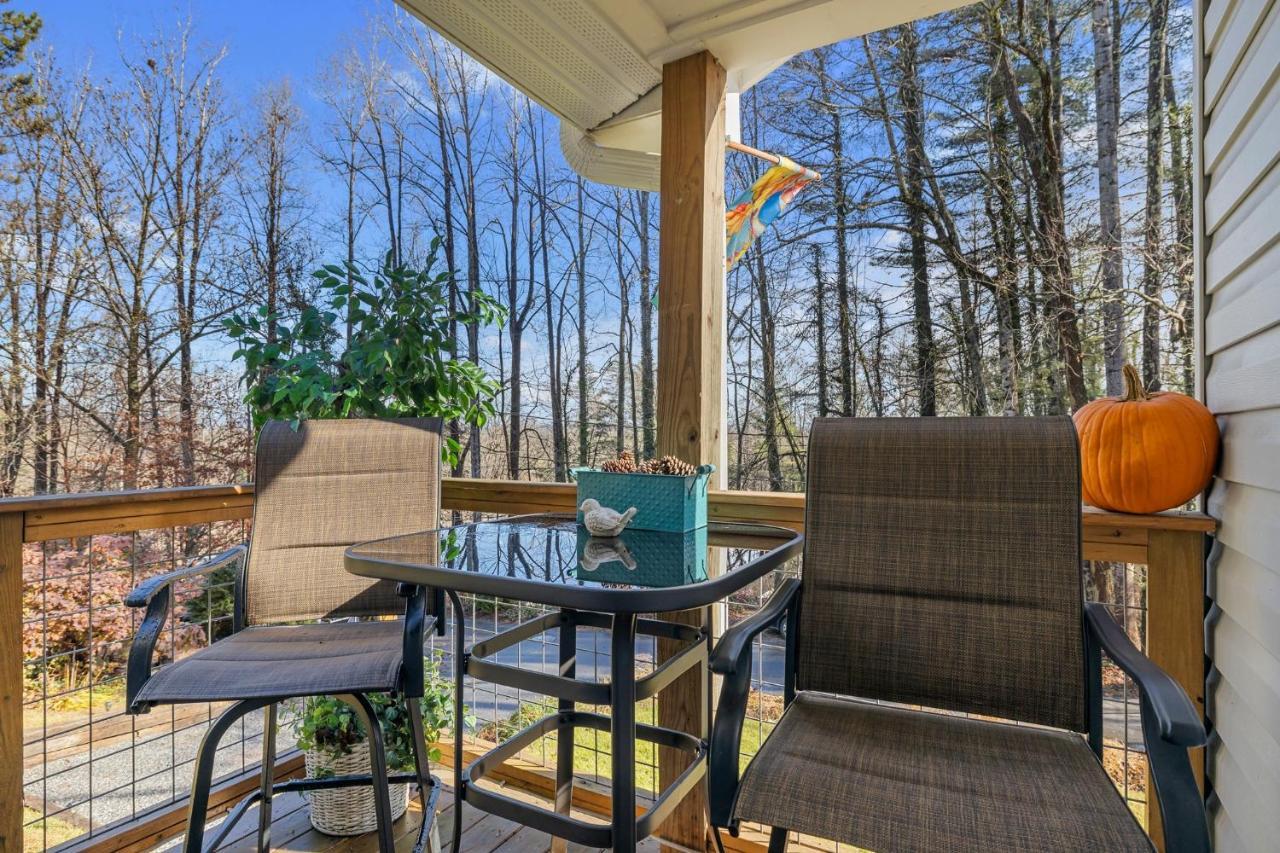 The Bamboo Bungalow Hendersonville Bagian luar foto